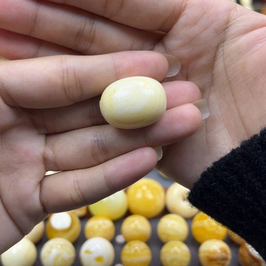 琥珀未镶嵌手串枣珠