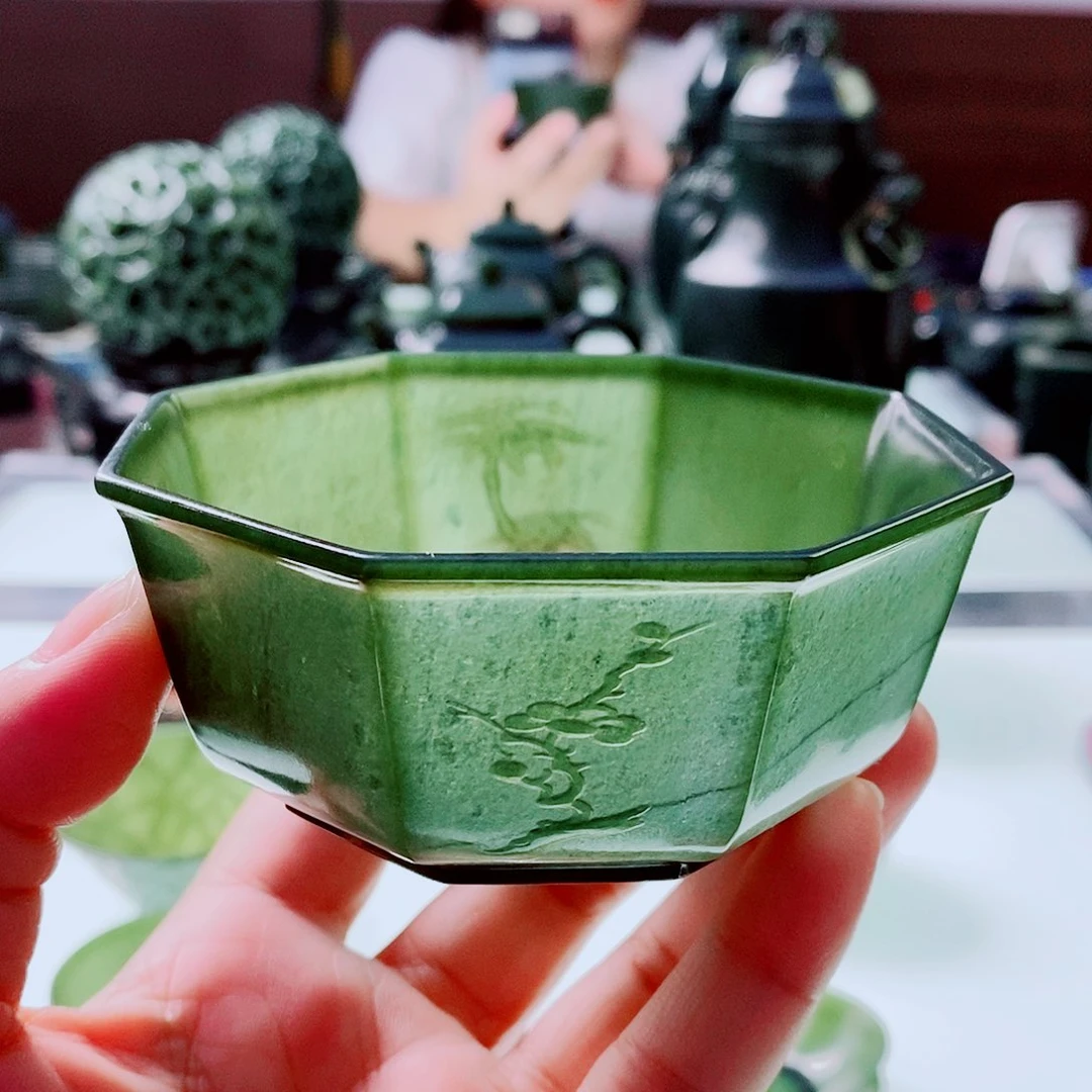 未镶嵌和田玉（青玉）摆件微瑕