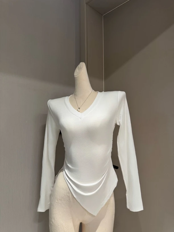 赵安花【简约风】v领长袖超显瘦上衣福利款！