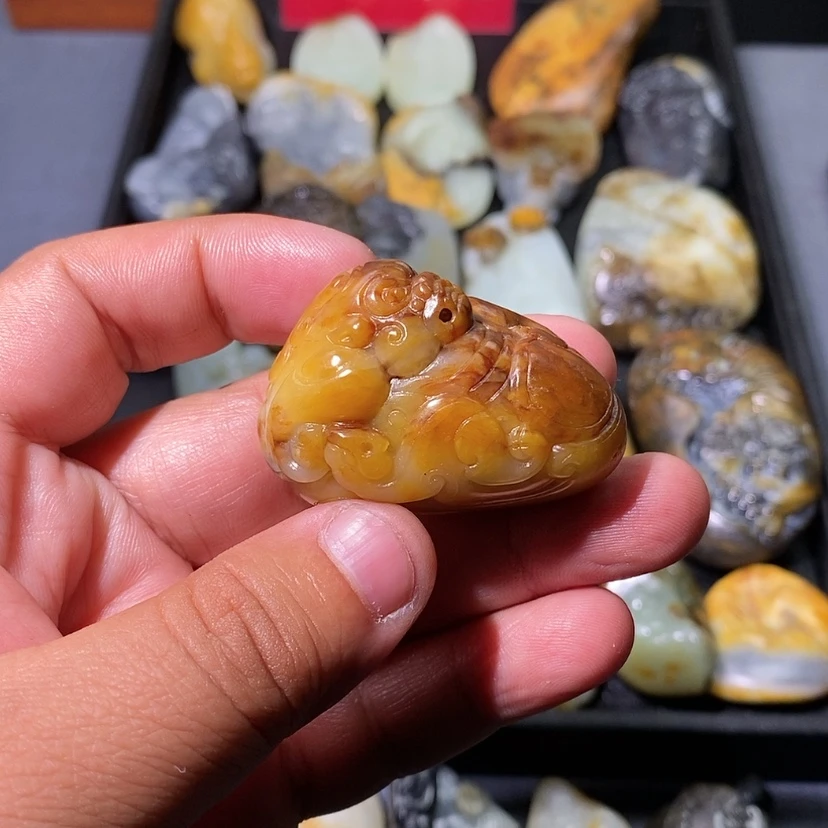 【闪购商品】和田玉颈饰未镶嵌想***字