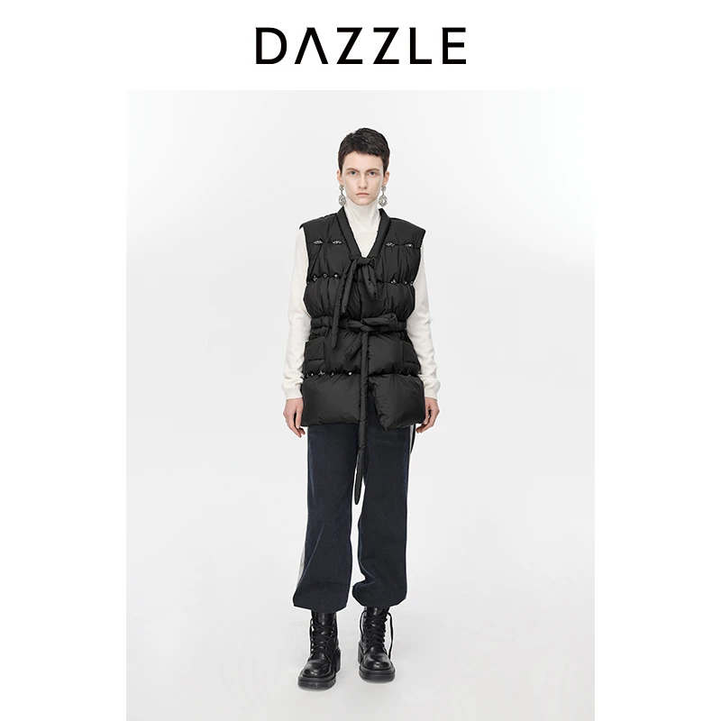 【下架】DAZZLE地素奥莱重工羽绒马甲23新款钉珠设计感小众外套女2H
