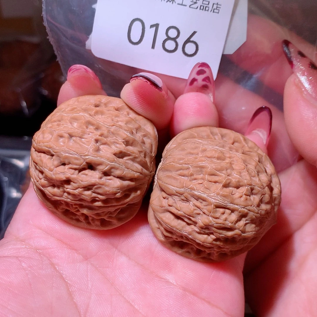 【闪购商品】把件文玩核桃40