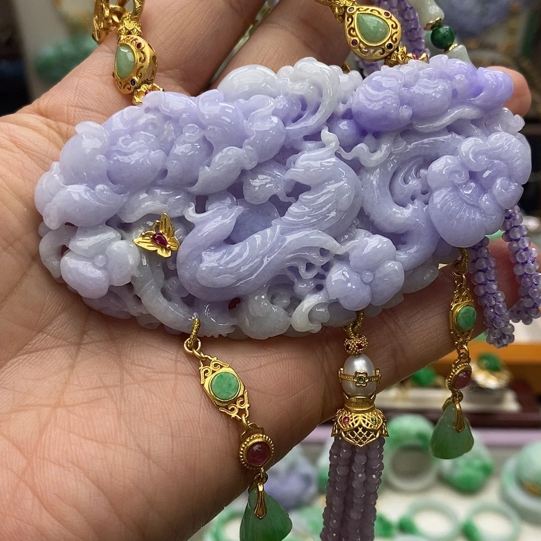 翡翠未镶嵌颈饰吊坠