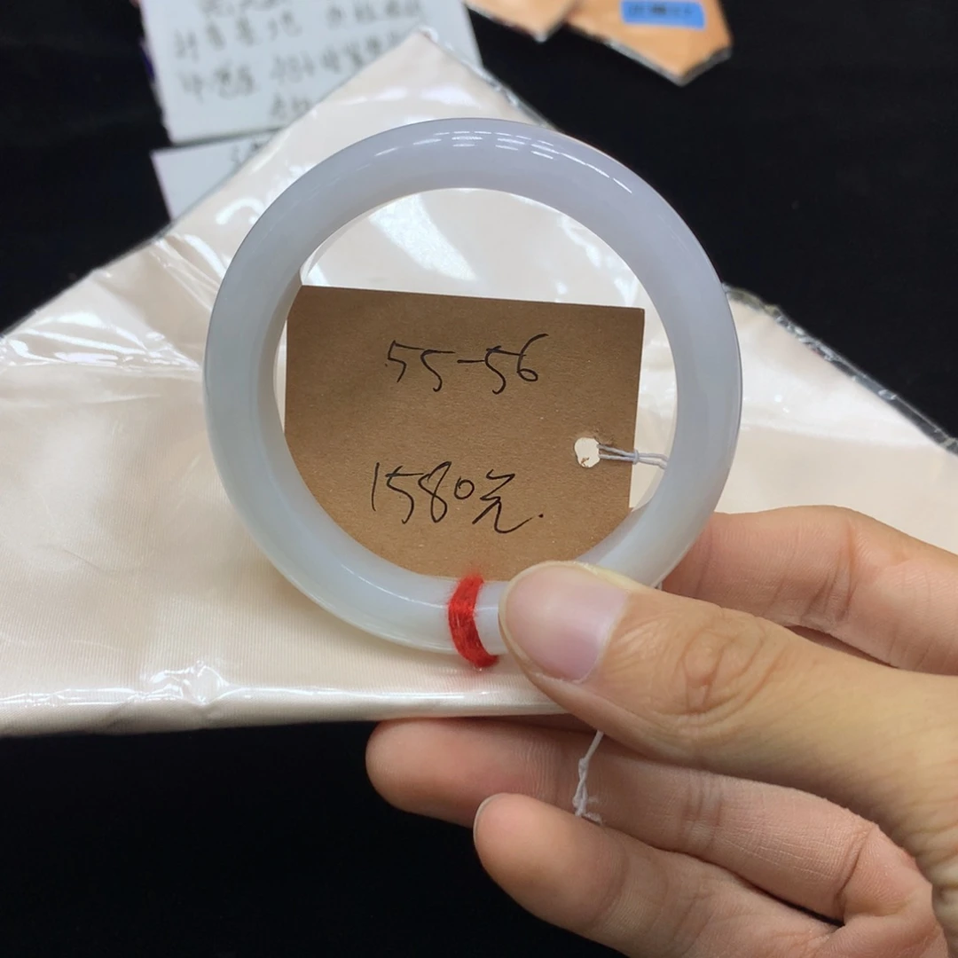 翡翠未镶嵌手镯手镯