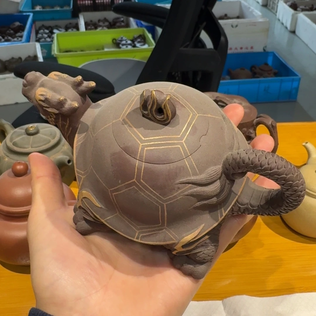 晓***梁紫砂茶壶原矿原石的制作方法