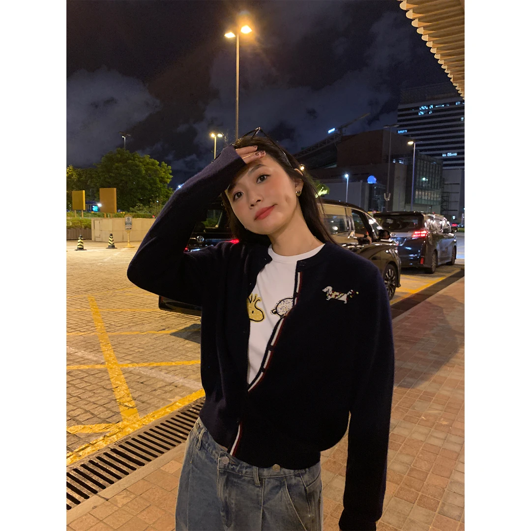 落落狷介LUOLUOJUANJIE 9月25日20:00点上新 毛衣女藏青色