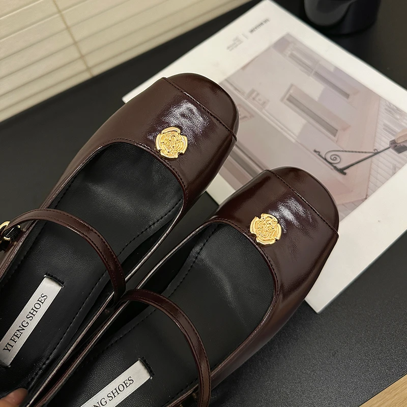 增高夏季修面皮内增高凉拖鞋山茶花单鞋鞋子粗跟复古玛丽珍女鞋子