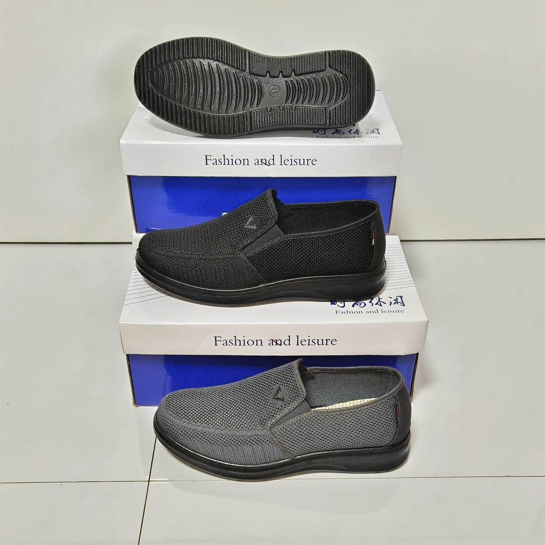 823老北京聚氨酯防滑平底镂空透气夏季中老年一脚蹬透网爸爸鞋