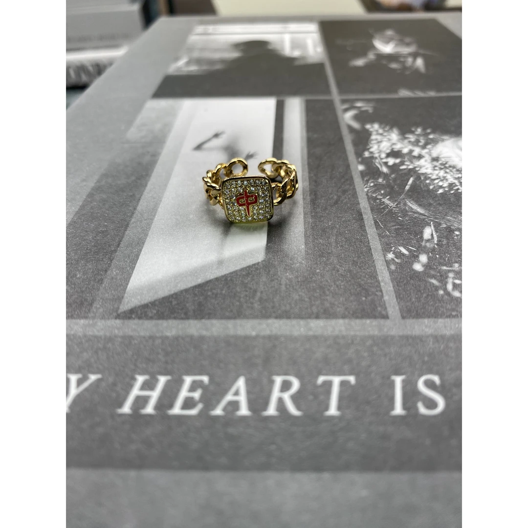 铜合金陶瓷戒指 铜合金高级轻奢小众戒指jz631