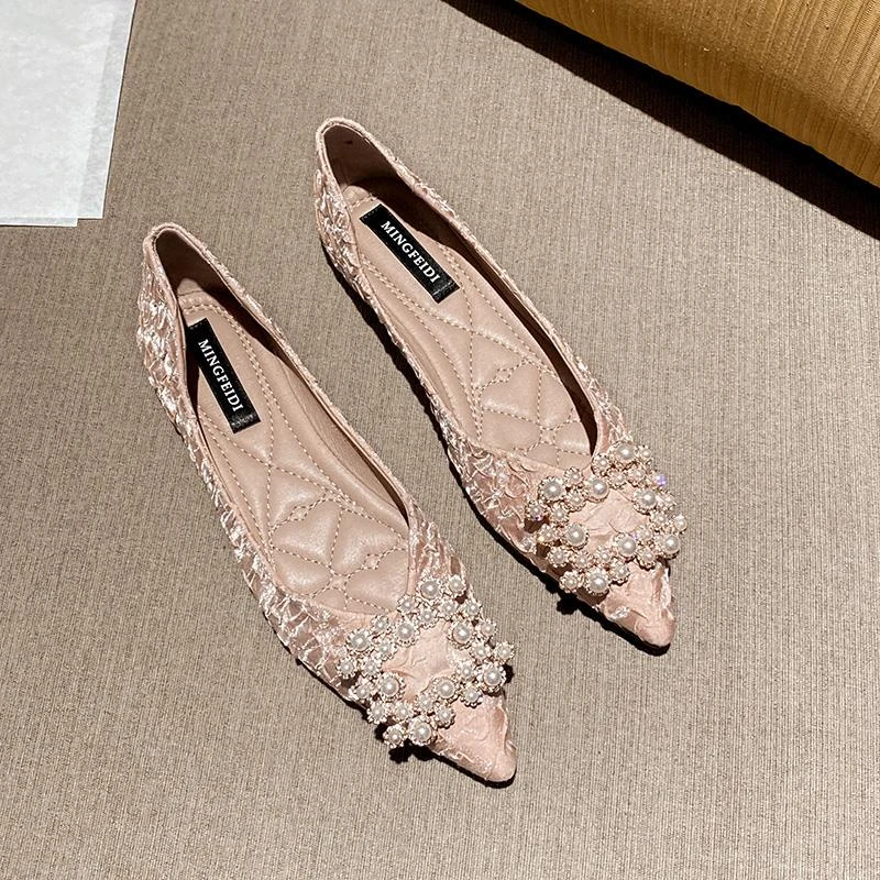 小香风时尚百搭珍珠单鞋女夏季尖头平底鞋豆豆鞋气质大码软底瓢鞋