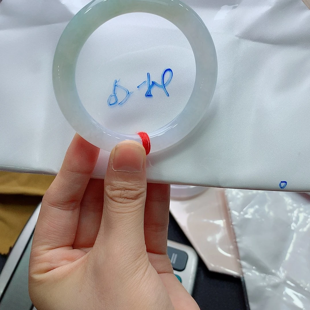 未镶嵌手镯翡翠买断