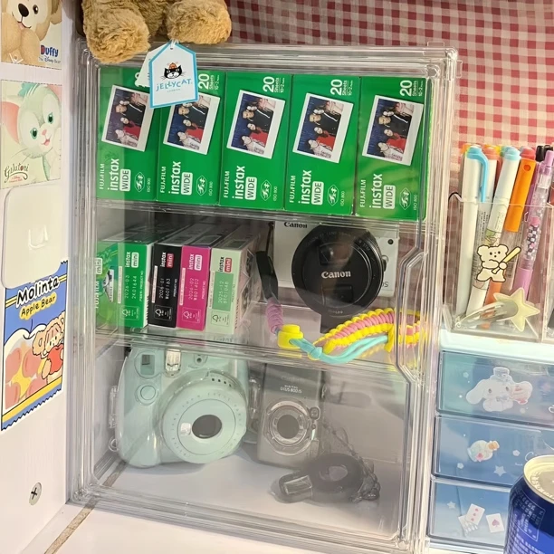 小红书同款拍立得相机收纳柜公仔娃娃展示盒桌面手账杂物置物盒子