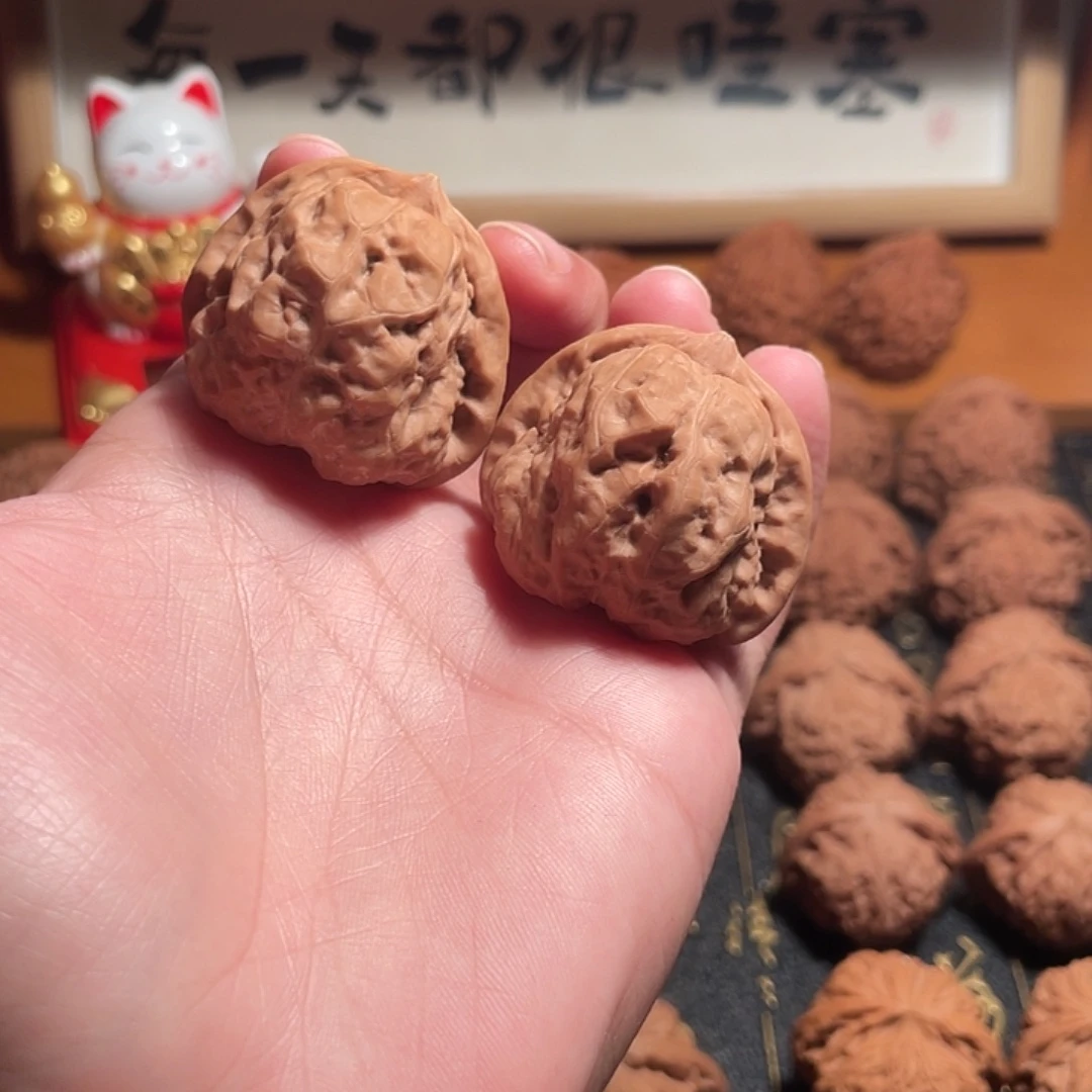 文玩核桃吊坠蛤蟆头