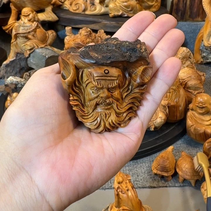 老*崖柏摆件手把件等，