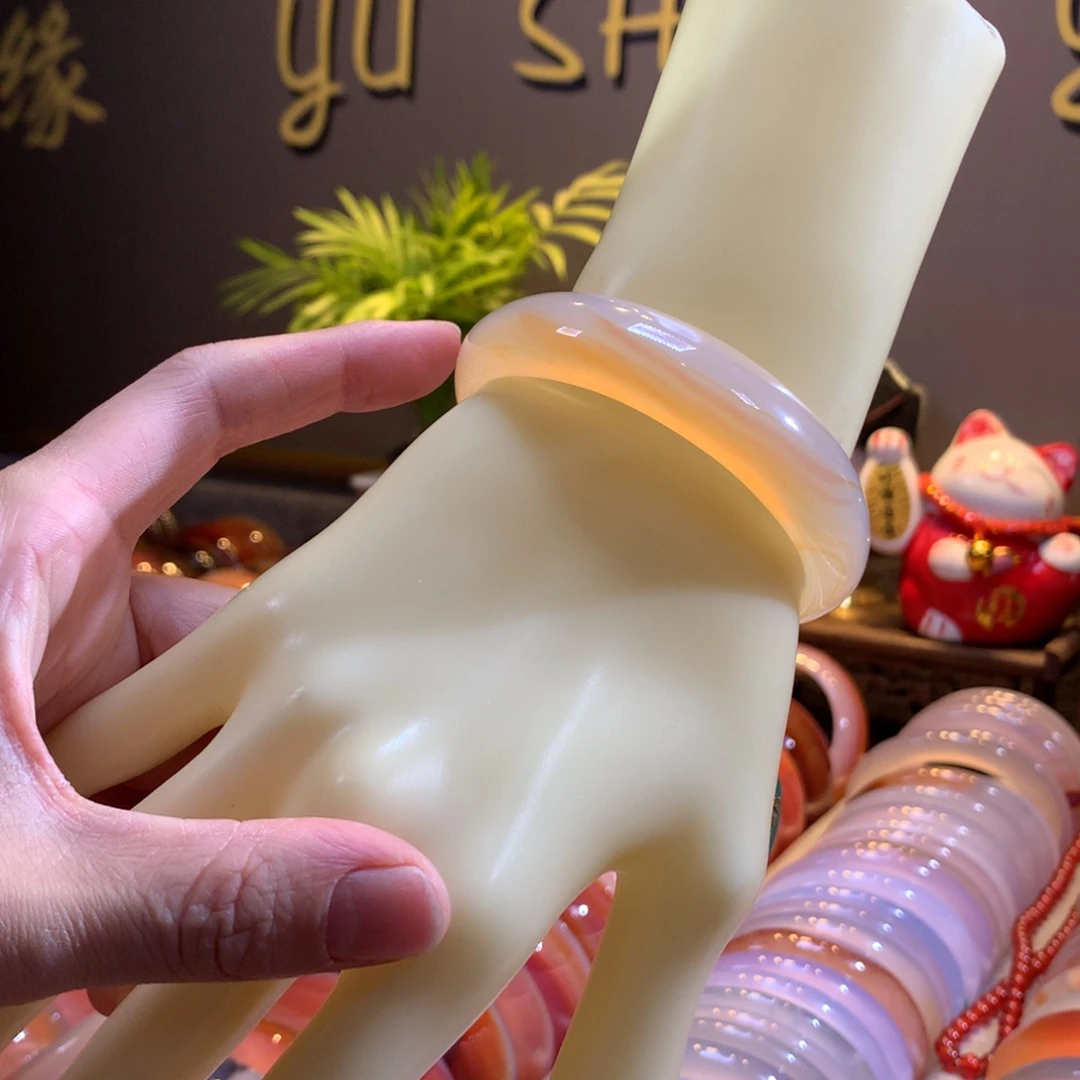 玛瑙/玉髓未镶嵌手镯45号