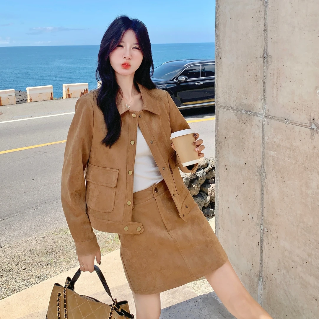 复古港风时尚设计感气质套装裙女秋季新款麂皮绒外套短裙两件套