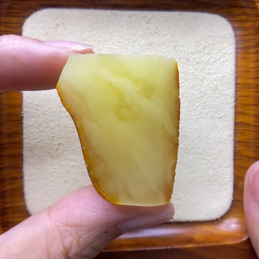 定制琥珀未镶嵌敏