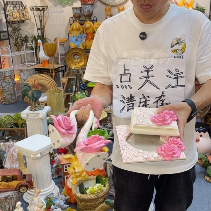 摆件哈哈哈哈哈哈哈哈
