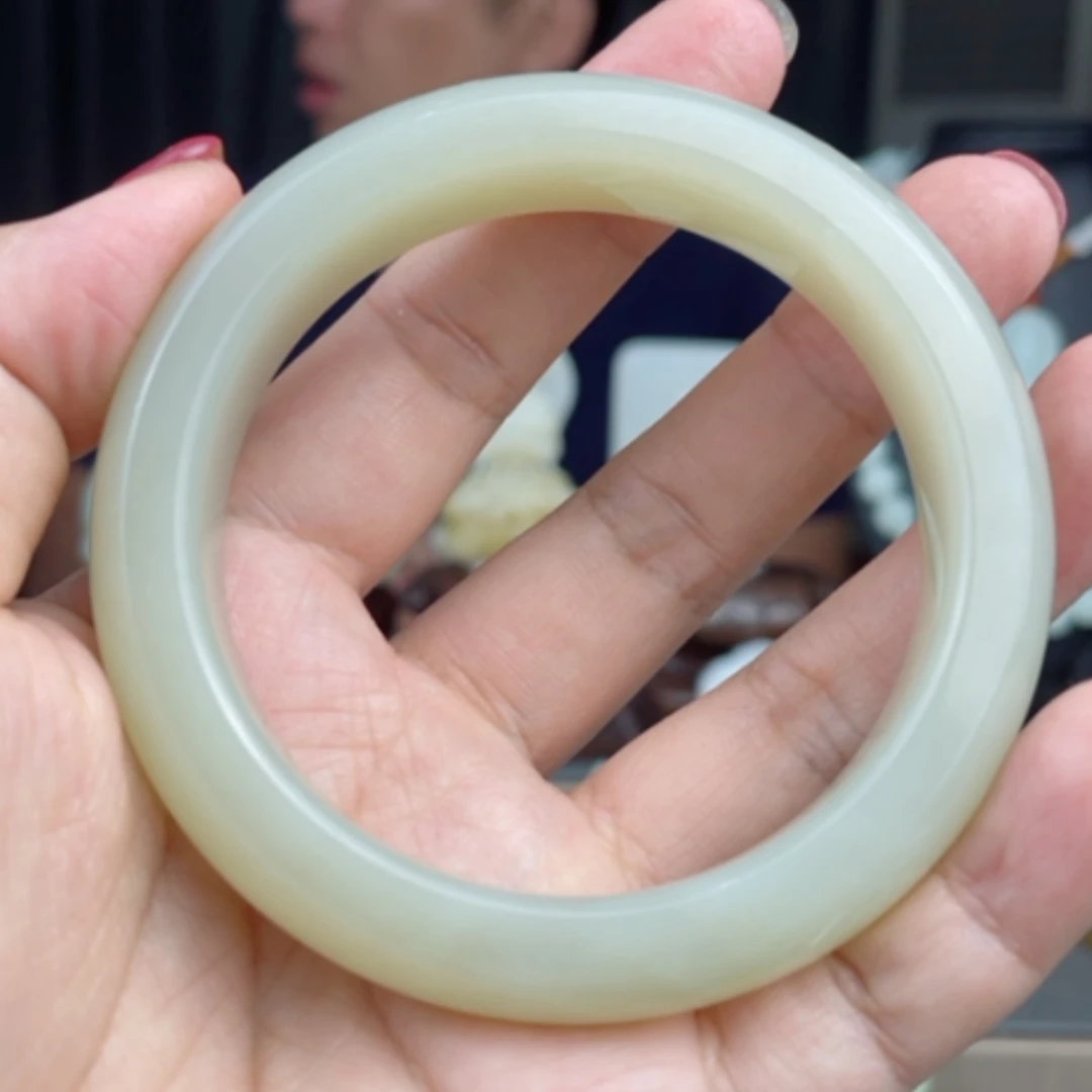 【闪购商品】颈饰未镶嵌和田玉