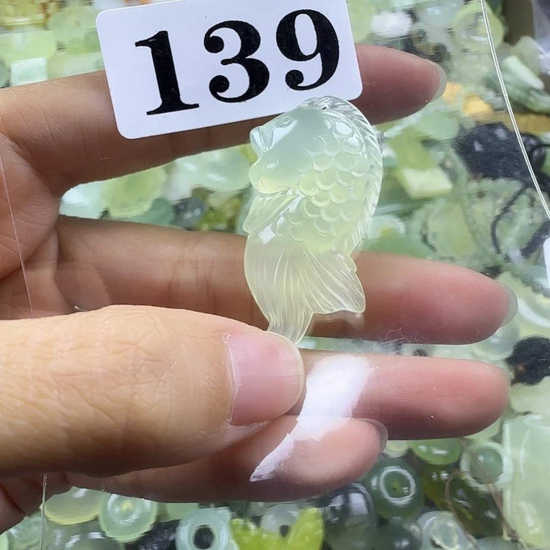 蛇纹石玉未镶嵌岫玉吊坠