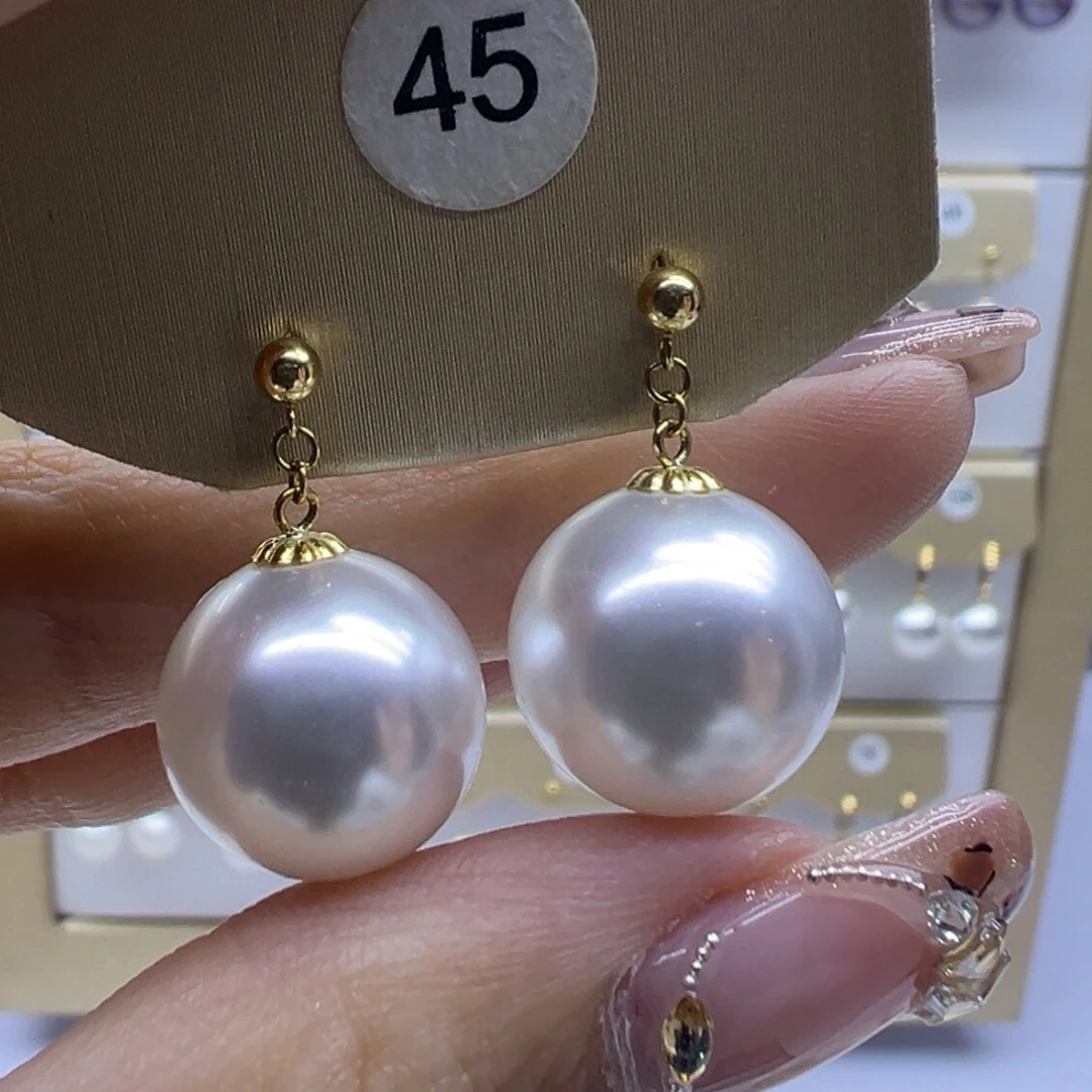 淡水珍珠18K金镶嵌耳饰