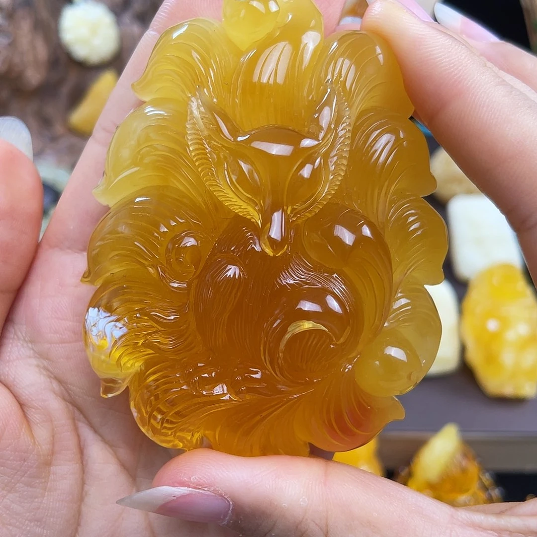 琥珀未镶嵌珠宝奇石