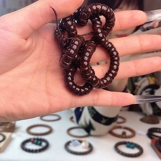 吊坠椰蒂原生态印尼椰蒂精工干磨大肠福利款不退换介意勿拍