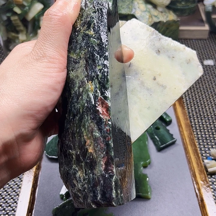 和田玉玉牌未镶嵌快****！