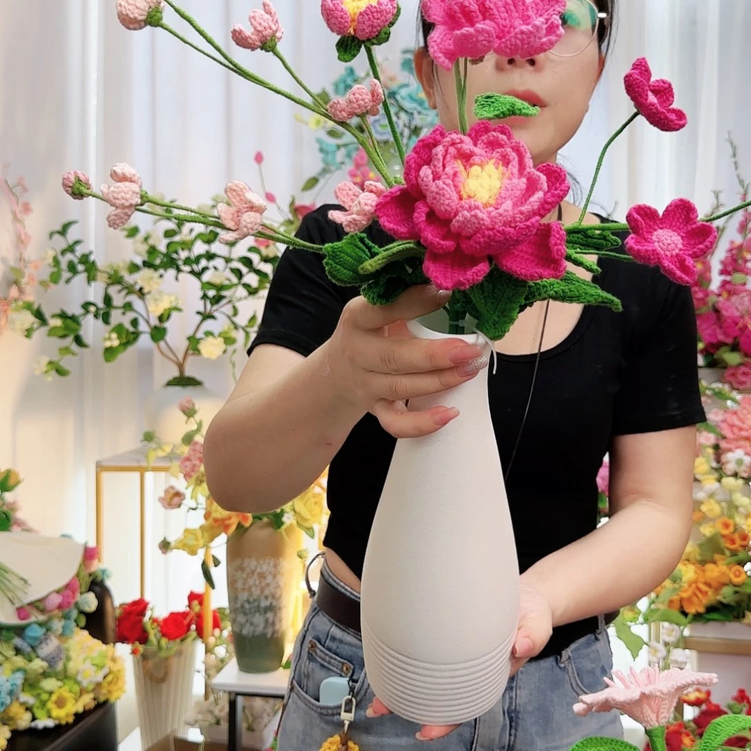 莱赛尔纤维棉手工钩织花束