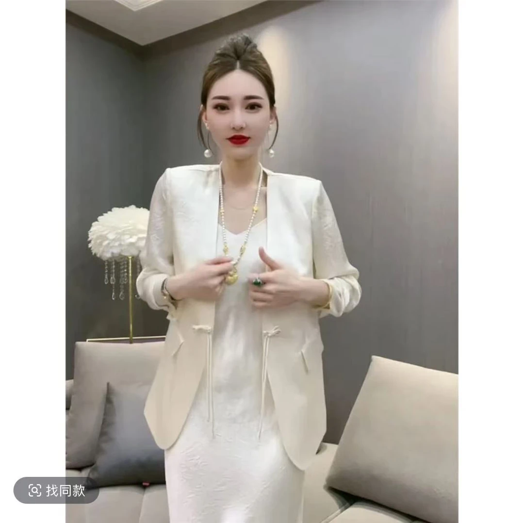 新中式国风网红设计师款时尚醋酸西服外套8271
