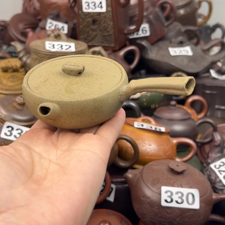 紫砂茶壶壶口磕碰