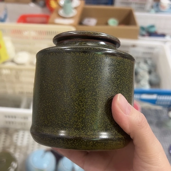 微瑕介意的勿拍，喜欢再下单，谢谢支持！茶叶罐