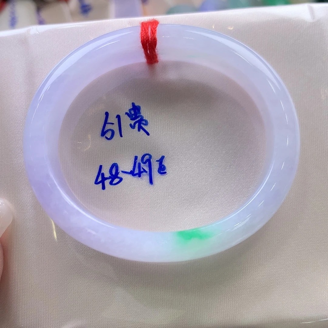 翡翠未镶嵌手镯52贵妃