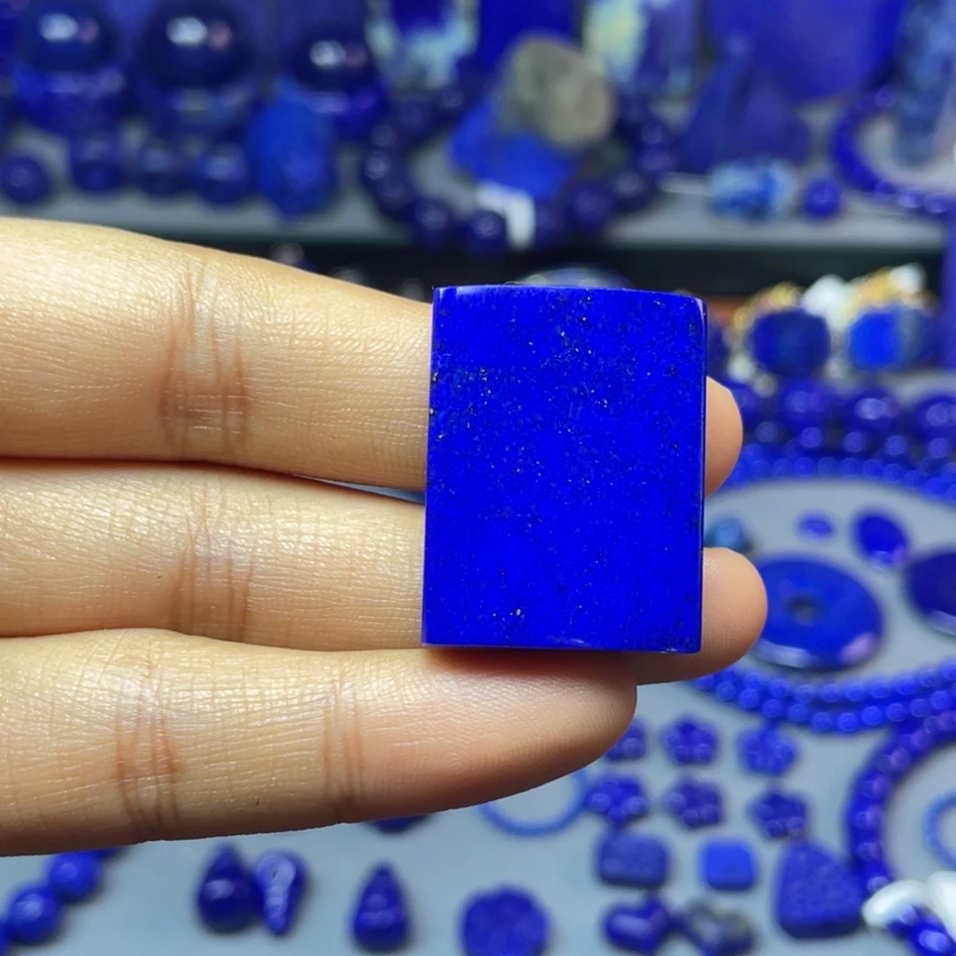 青金石未镶嵌24×27mm裸石无事牌