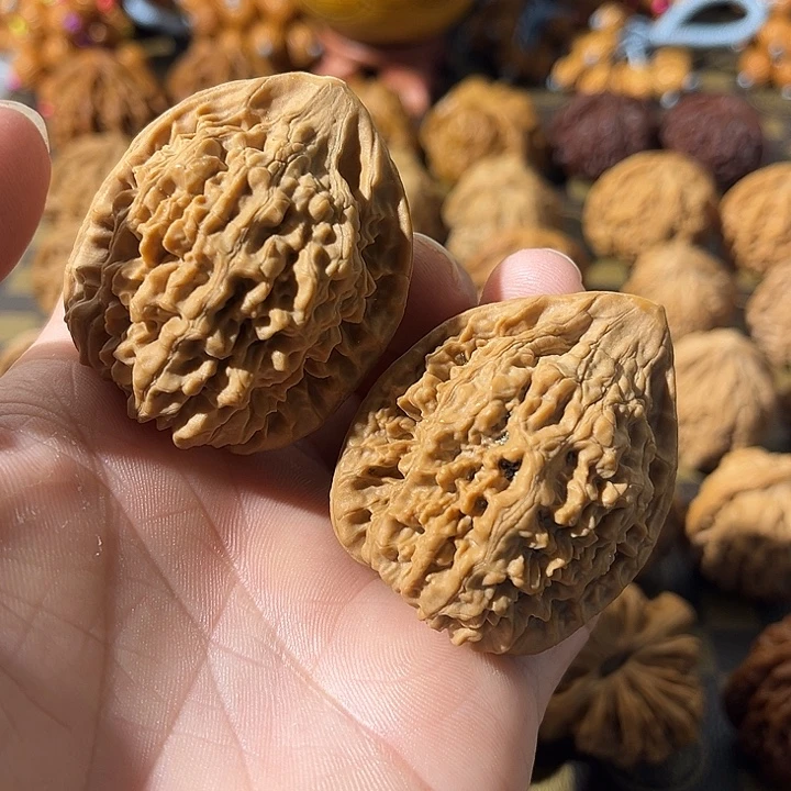 文玩核桃吊坠官帽