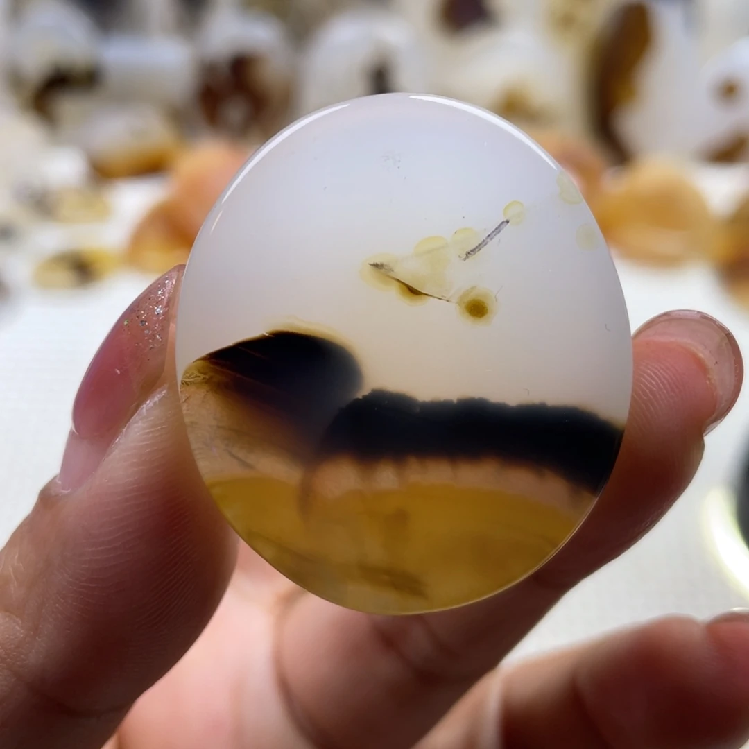 玛瑙/玉髓未镶嵌颈饰