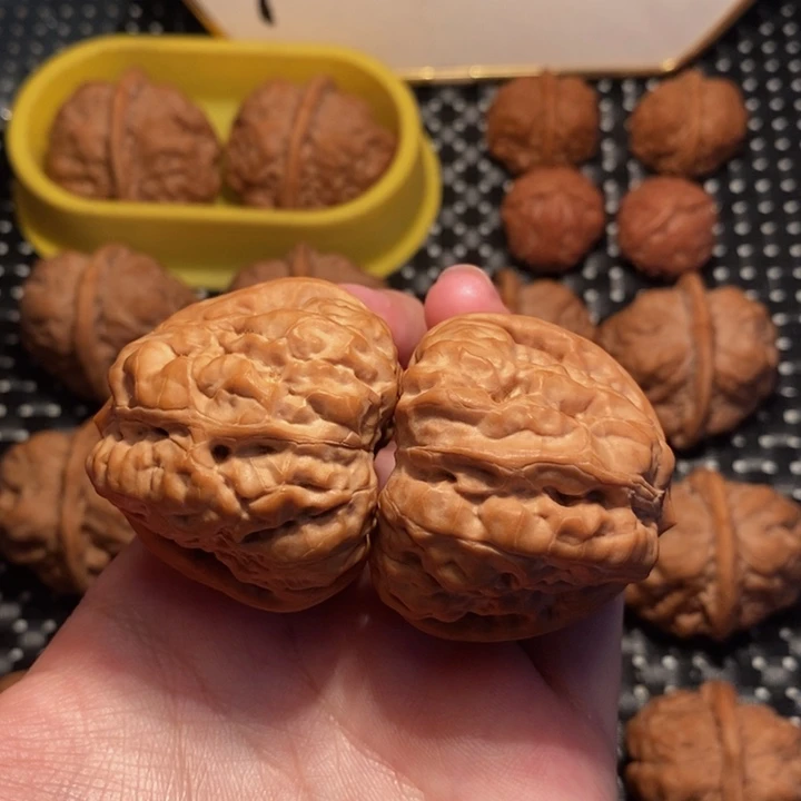 佳***名把件文玩核桃蛙王