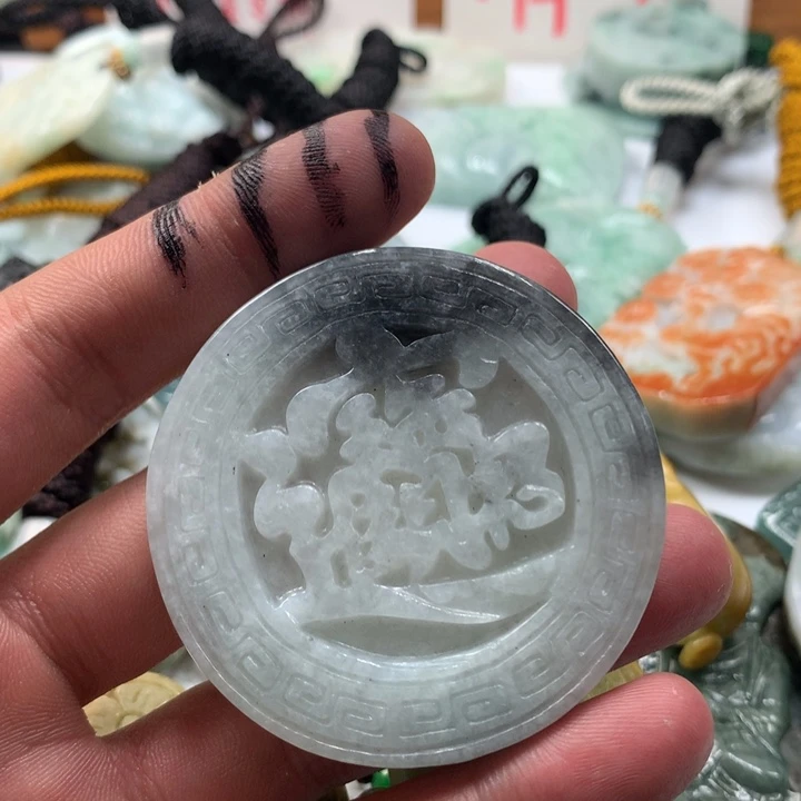 颈饰未镶嵌翡翠保真天然a货翡翠