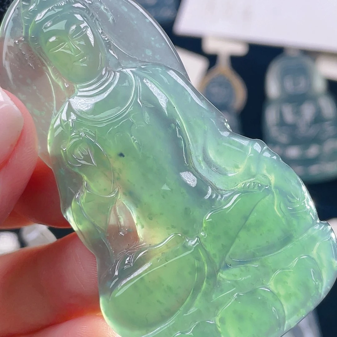 颈饰未镶嵌翡翠16，