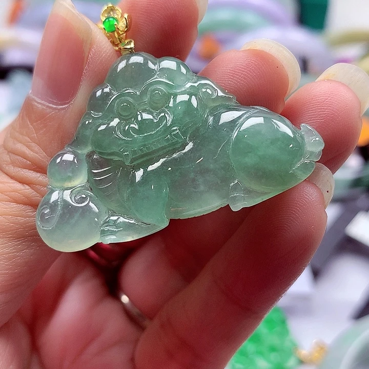 翡翠银S925镶嵌颈饰翡翠