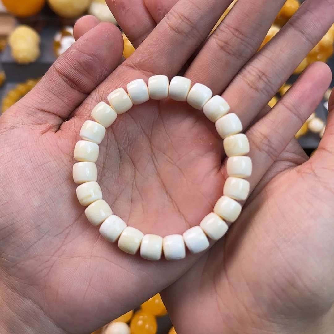 未镶嵌琥珀珠宝奇石清*