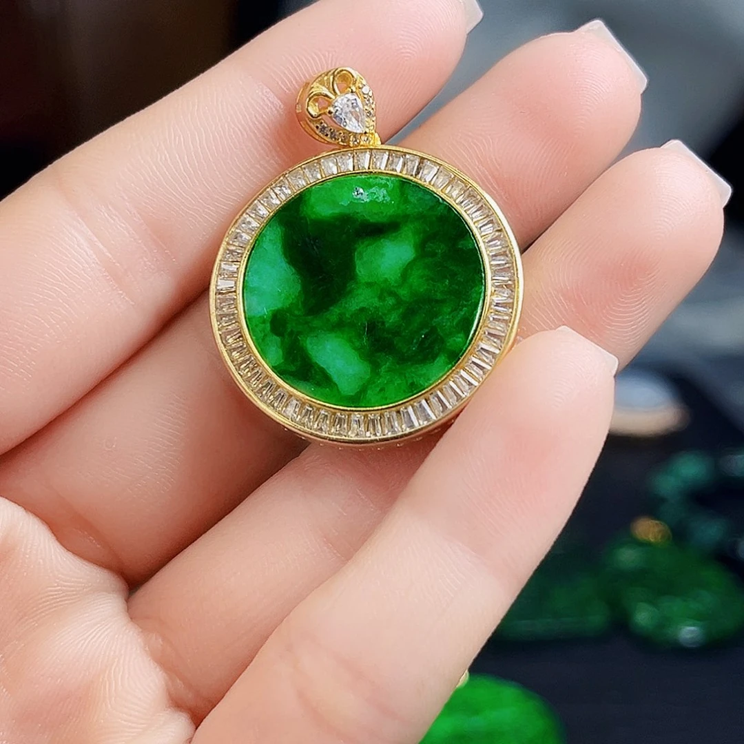 颈饰银S925镶嵌翡翠多样性