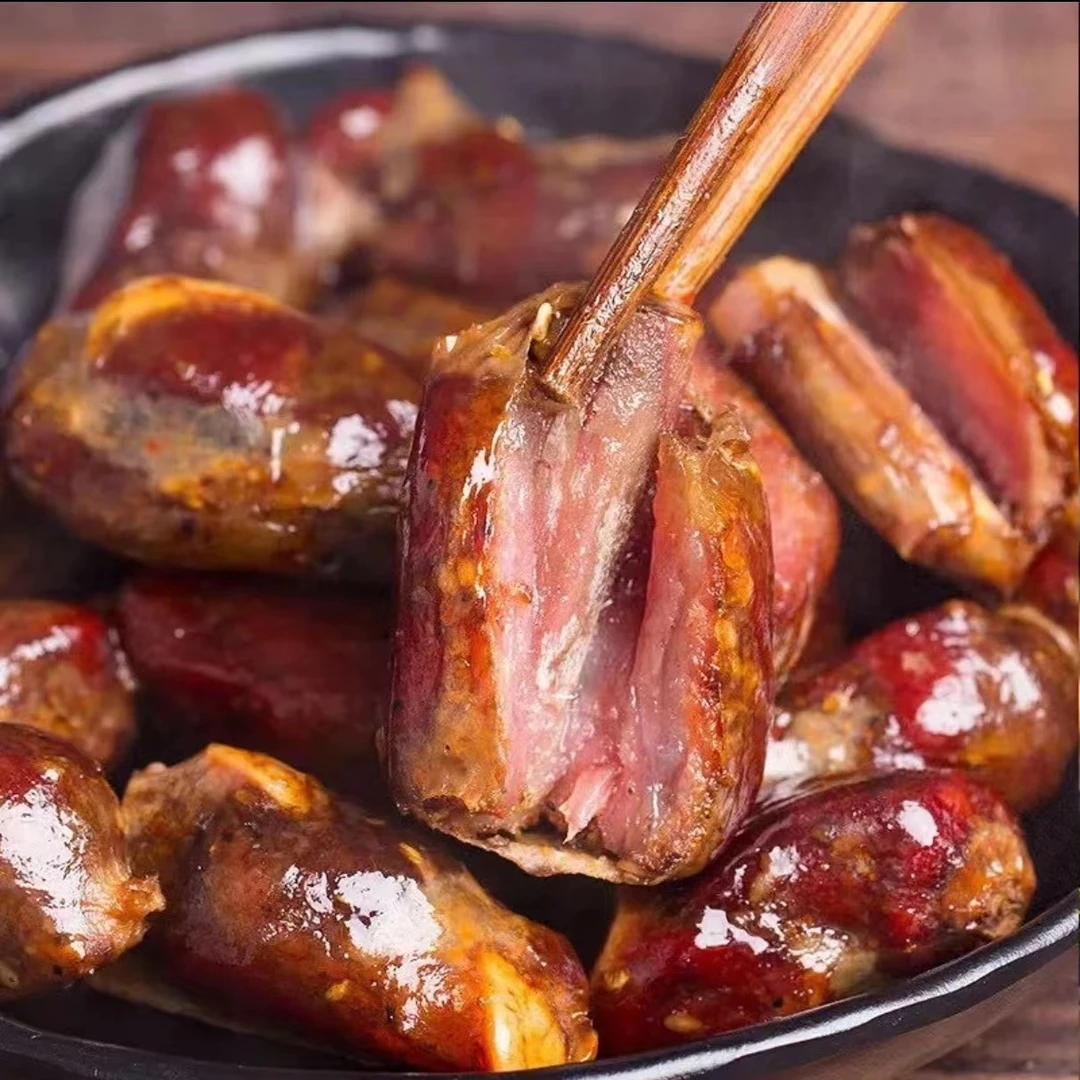 新鲜农家烟熏排骨香肠川味麻辣