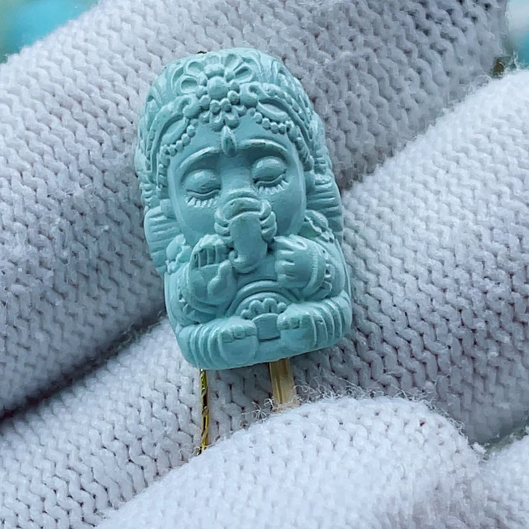 未镶嵌绿松石珠宝奇石