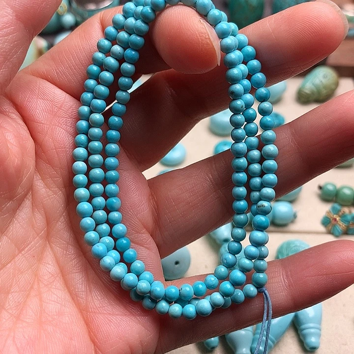 未镶嵌绿松石颈饰