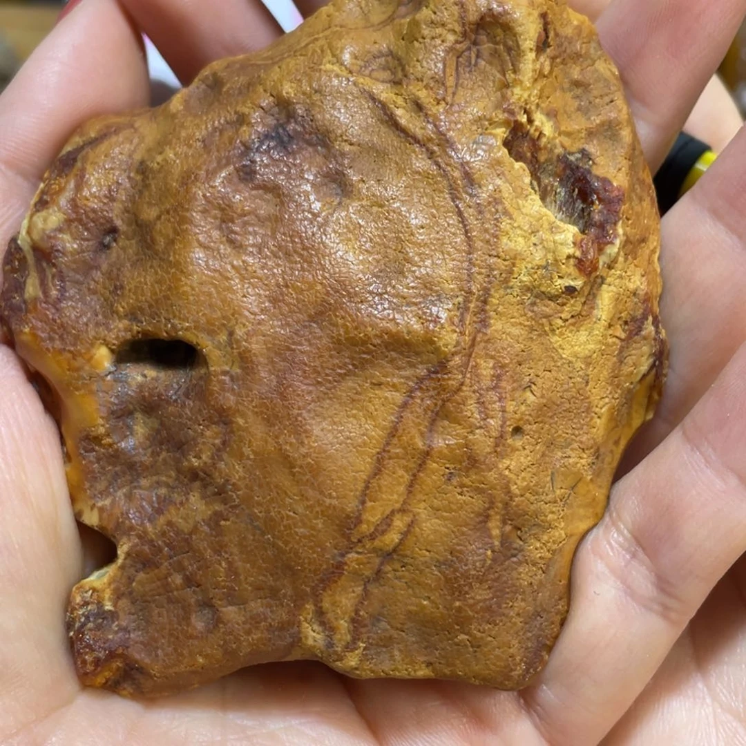 定制琥珀未镶嵌再****人原石