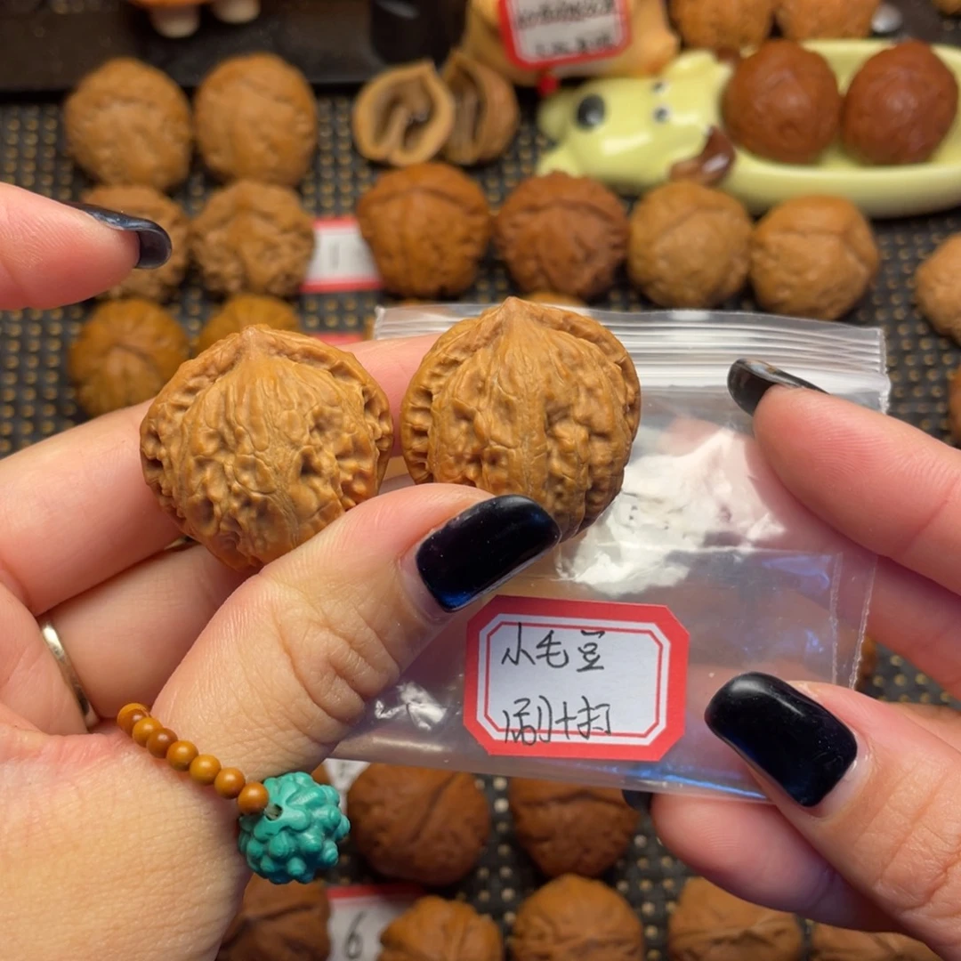 小***豆吊坠文玩核桃28尺全品苹果