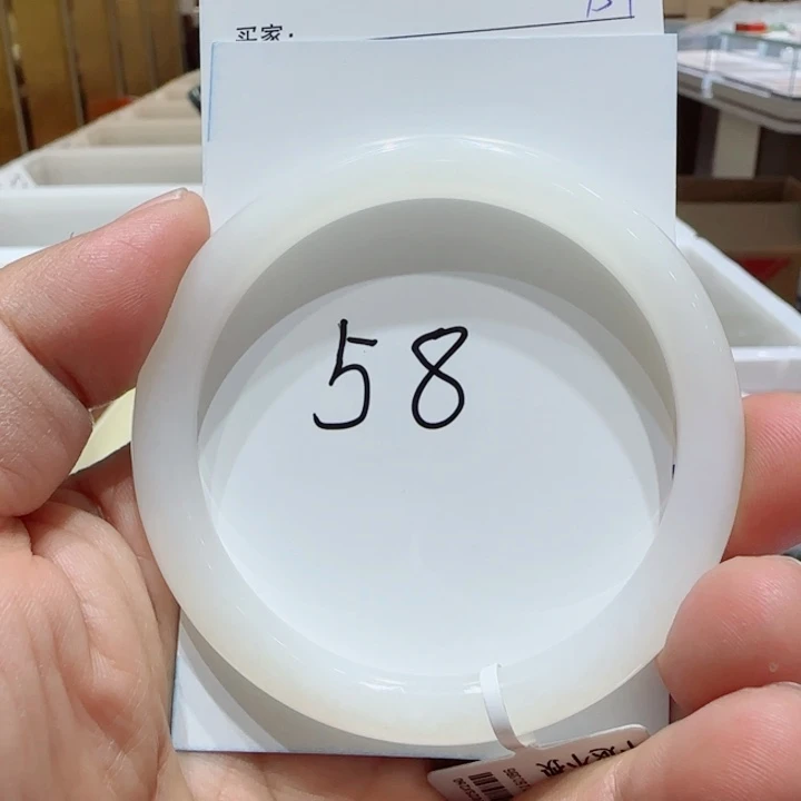 和田玉未镶嵌手镯739