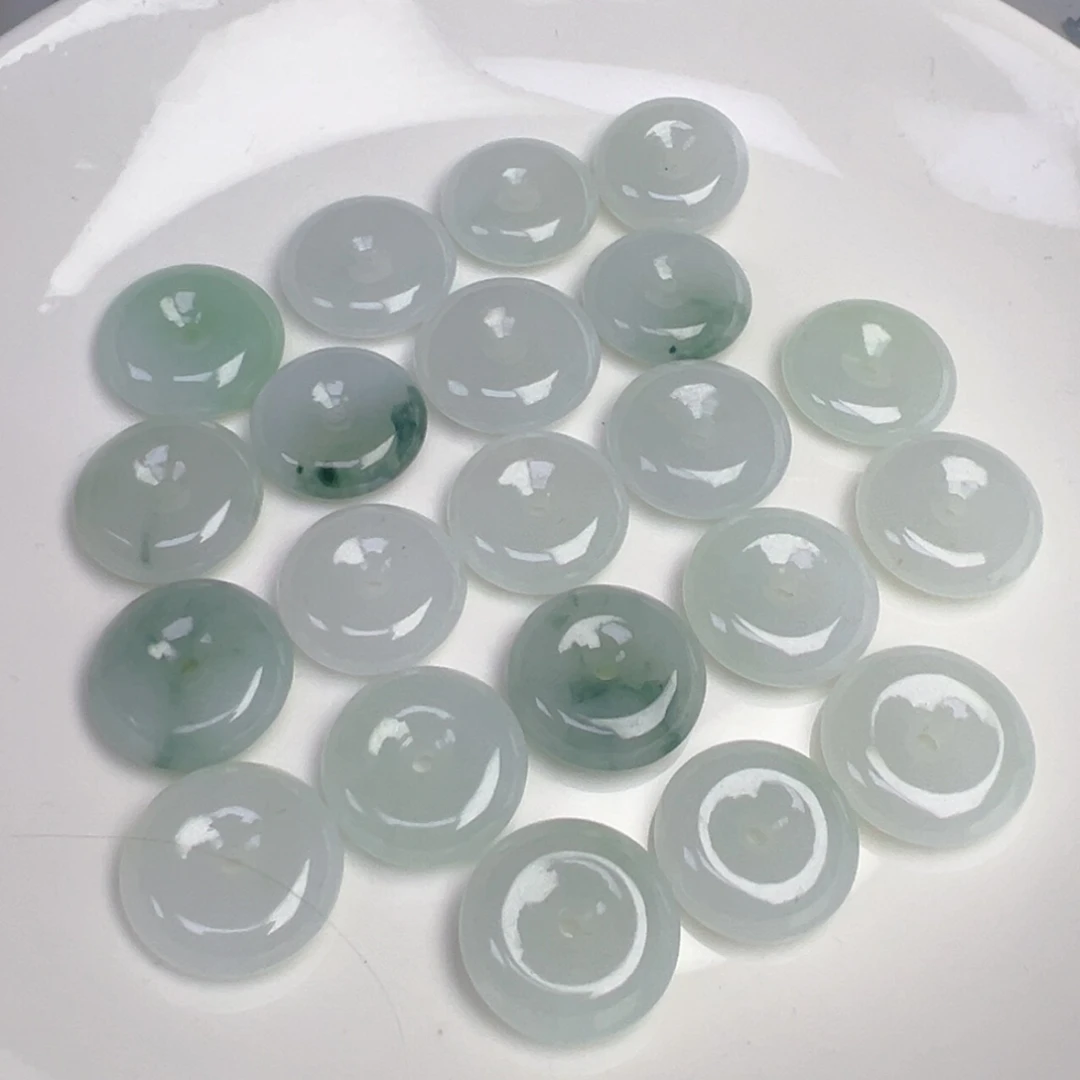 翡翠散珠翡翠平安扣