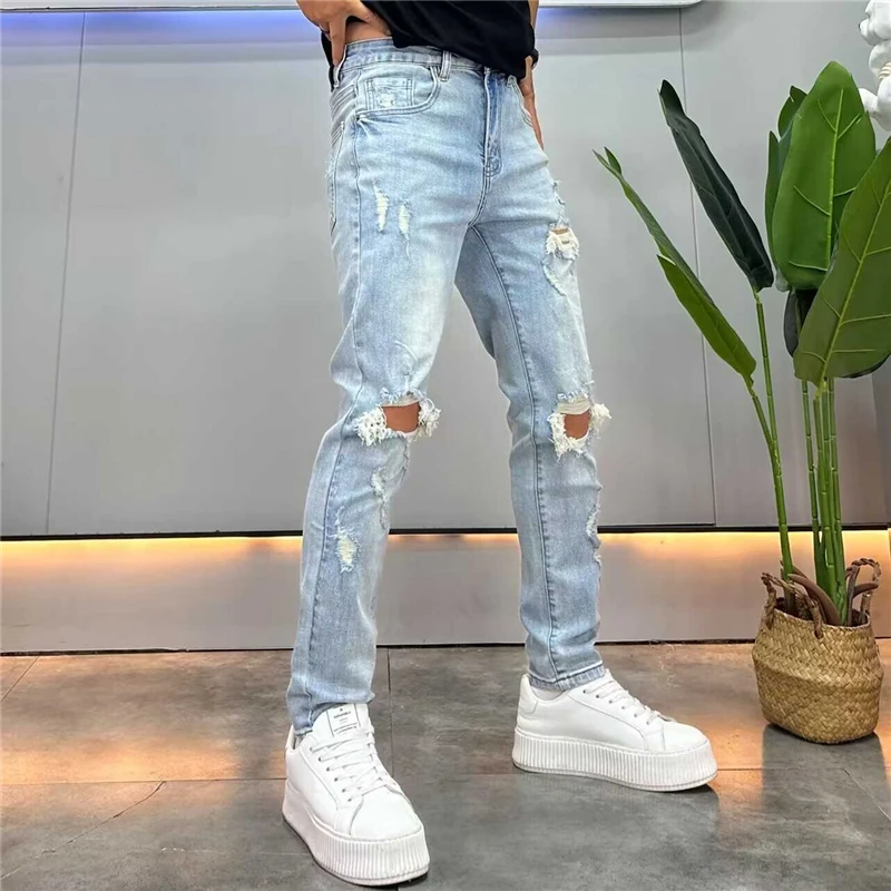 高端水洗破洞牛仔裤男修身小直筒2024夏季新款时尚弹力小脚乞丐裤
